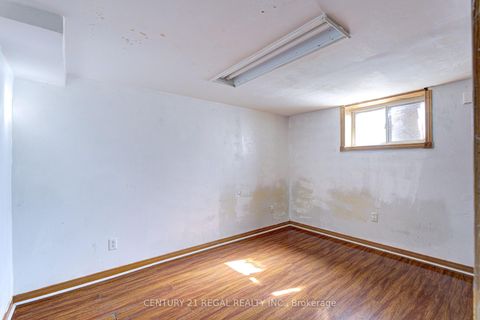 Photo 22 at 39 Butterworth Avenue, Oakridge, Toronto