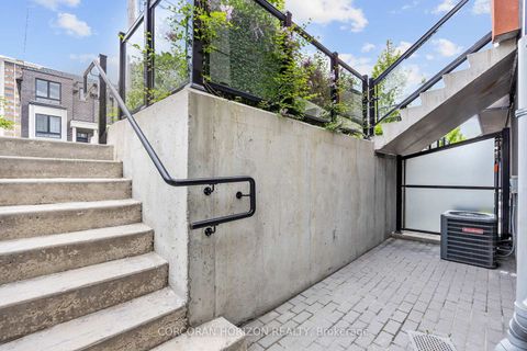 Photo 3 at 2 - 8 Marquette Avenue, Lawrence, Toronto