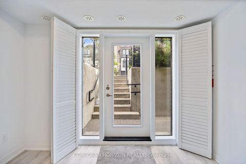 Photo 4 at 2 - 8 Marquette Avenue, Lawrence, Toronto