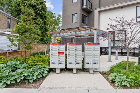 Photo 20 at 2 - 8 Marquette Avenue, Lawrence, Toronto