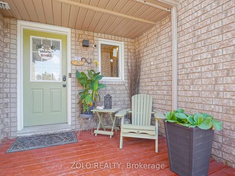 Photo 2 at 69 Lion's Gate Boulevard, Little Lake, Barrie