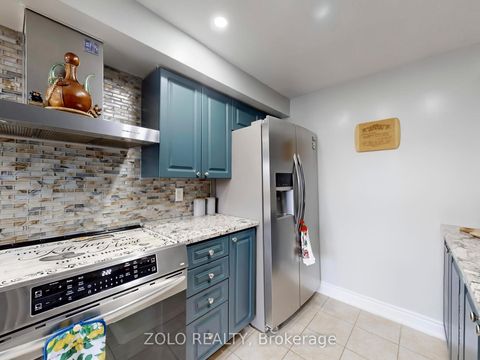 Photo 8 at 69 Lion's Gate Boulevard, Little Lake, Barrie