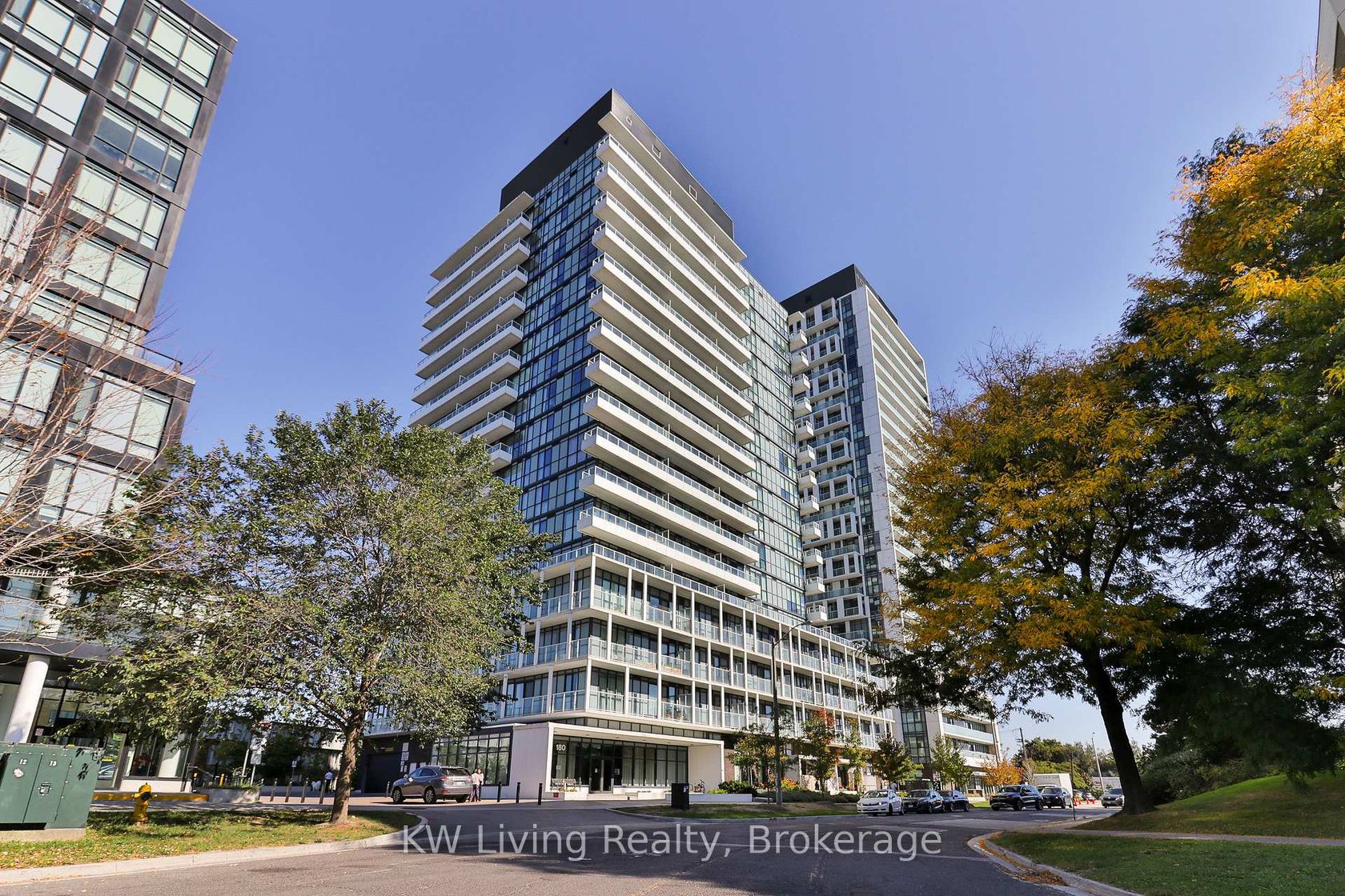 1210 - 180 Fairview Mall Drive, Don Valley Village, Toronto 