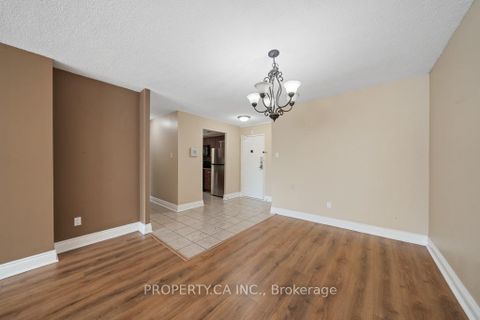 Photo 10 at 208 - 55 Huntingdale Boulevard, L'Amoreaux, Toronto