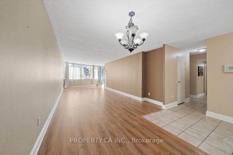 Photo 11 at 208 - 55 Huntingdale Boulevard, L'Amoreaux, Toronto
