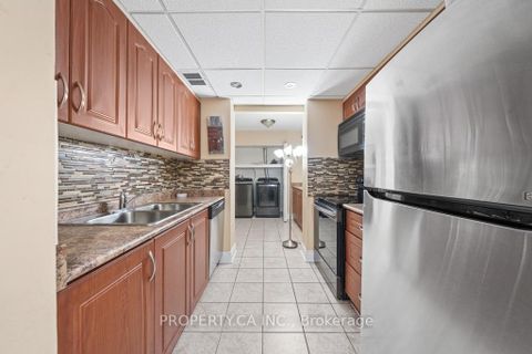 Photo 12 at 208 - 55 Huntingdale Boulevard, L'Amoreaux, Toronto