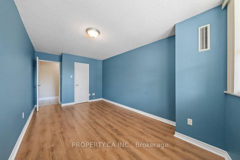 Photo 14 at 208 - 55 Huntingdale Boulevard, L'Amoreaux, Toronto