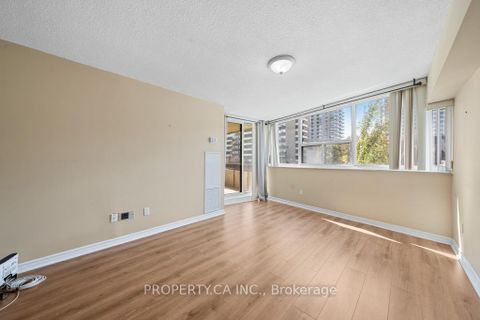 Photo 16 at 208 - 55 Huntingdale Boulevard, L'Amoreaux, Toronto