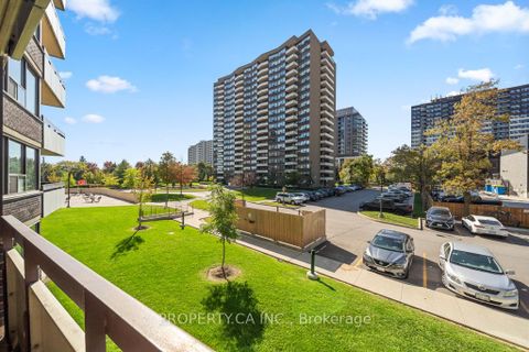 Photo 17 at 208 - 55 Huntingdale Boulevard, L'Amoreaux, Toronto