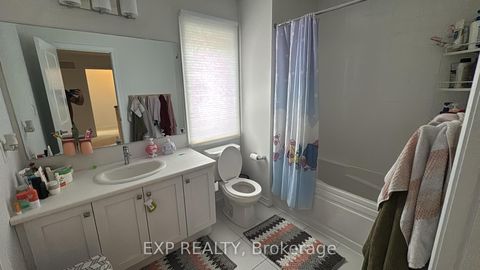 Photo 3 at 17 Abbey Crescent, Rural Barrie Southeast, Barrie