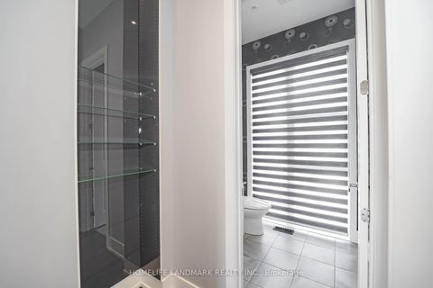 Photo 3 at 8 Crestridge Drive, Patterson, Vaughan