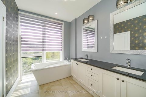 Photo 7 at 8 Crestridge Drive, Patterson, Vaughan