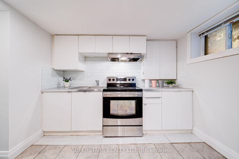 Photo 18 at 179 Oakwood Avenue, Oakwood Village, Toronto