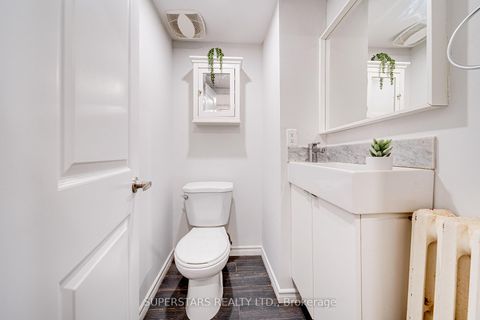 Photo 22 at 179 Oakwood Avenue, Oakwood Village, Toronto