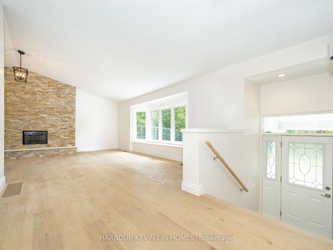 Photo 7 at 12056 Leslie Street, Rural Richmond Hill, Richmond Hill