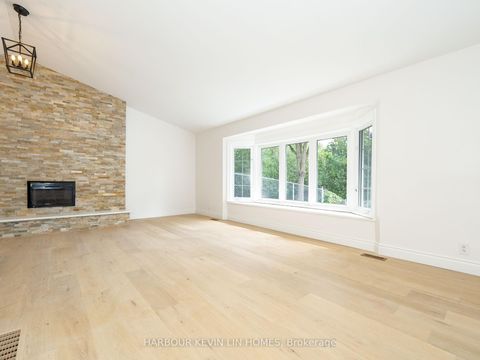 Photo 9 at 12056 Leslie Street, Rural Richmond Hill, Richmond Hill