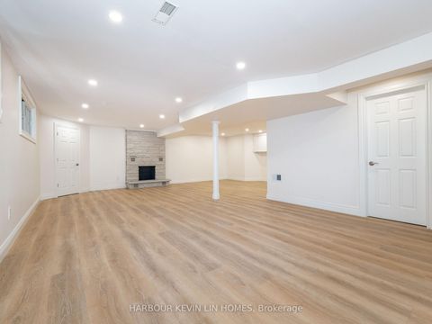 Photo 31 at 12056 Leslie Street, Rural Richmond Hill, Richmond Hill