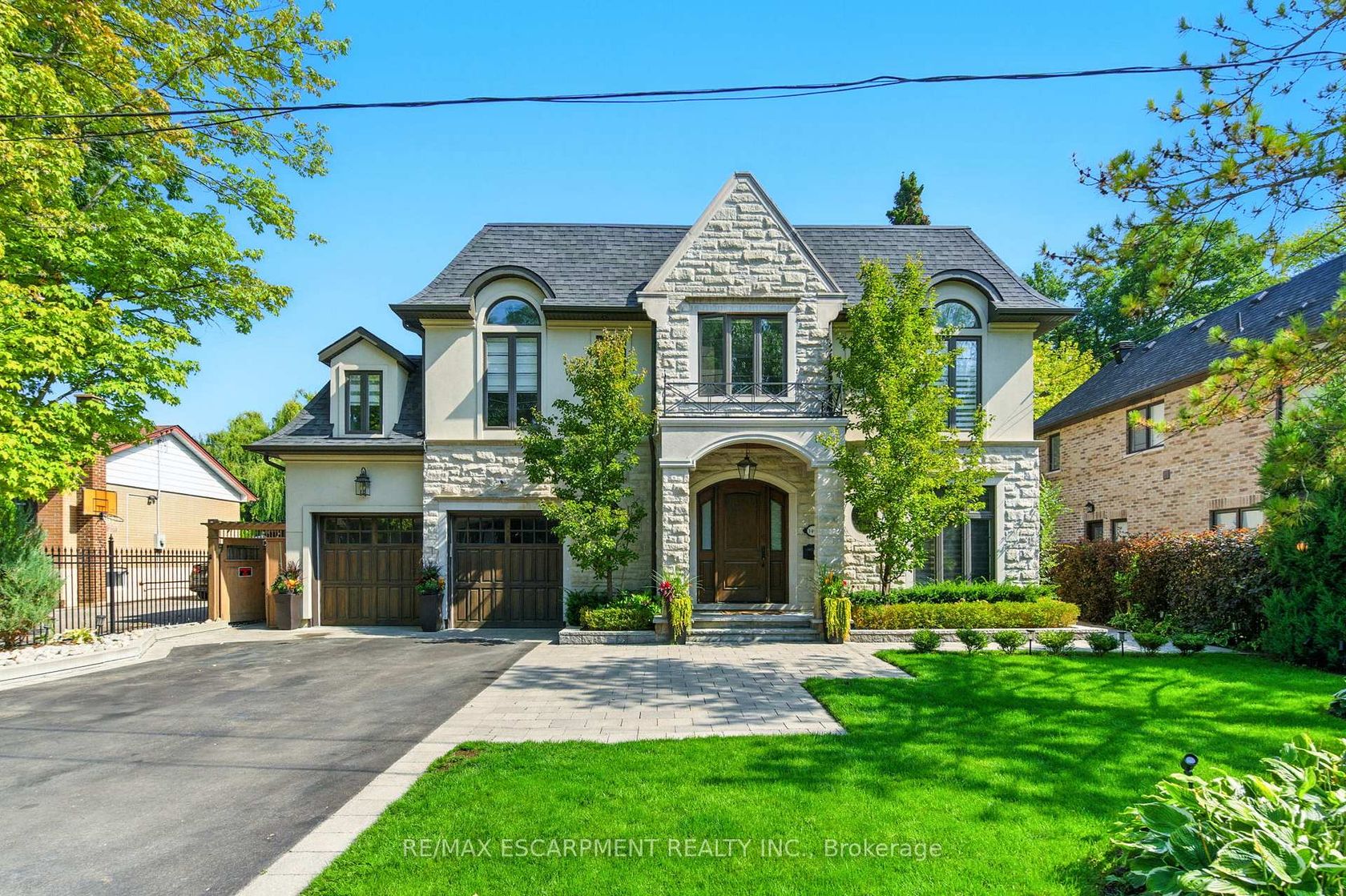1499 Trotwood Avenue, Mineola, Mississauga 