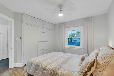 Photo 16 at 89 Lawrence Avenue W, Lawrence Park South, Toronto