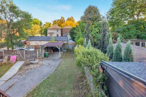 Photo 18 at 89 Lawrence Avenue W, Lawrence Park South, Toronto