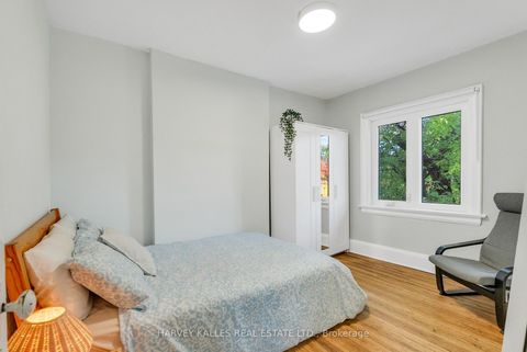 Photo 19 at 89 Lawrence Avenue W, Lawrence Park South, Toronto