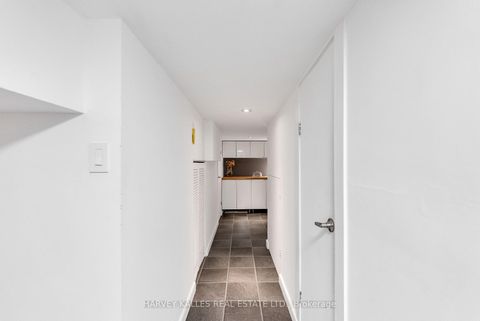 Photo 27 at 89 Lawrence Avenue W, Lawrence Park South, Toronto