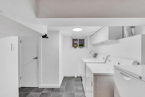 Photo 28 at 89 Lawrence Avenue W, Lawrence Park South, Toronto