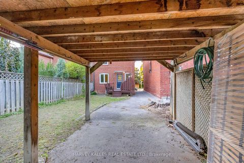 Photo 36 at 89 Lawrence Avenue W, Lawrence Park South, Toronto