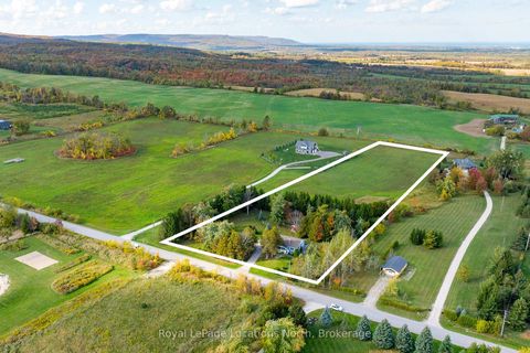 Photo 1 at 14 Sydenham Trail W, Rural Clearview, Clearview Photo 1 at 14 Sydenham Trail W, Rural Clearview, Clearview