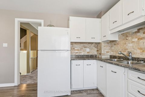 Photo 23 at 59 - 191 Huntingdale Boulevard, L'Amoreaux, Toronto