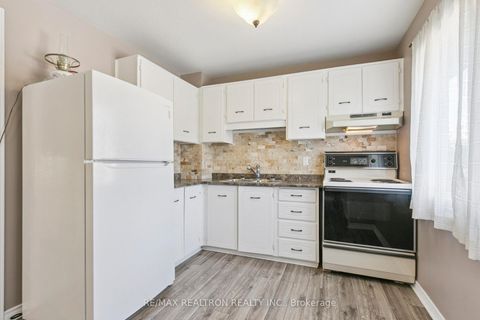 Photo 25 at 59 - 191 Huntingdale Boulevard, L'Amoreaux, Toronto