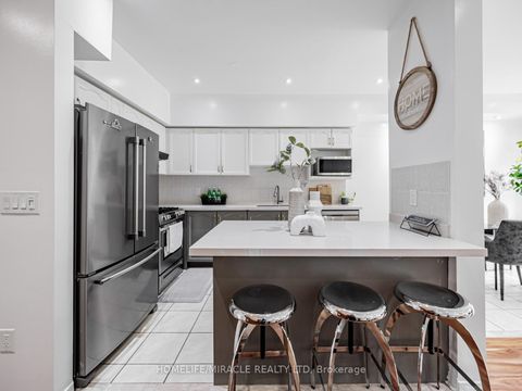Photo 6 at 172 Gristone Crescent, Rouge E11, Toronto