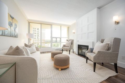 Photo 10 at 804 - 1359 White Oaks Boulevard, FA Falgarwood, Oakville