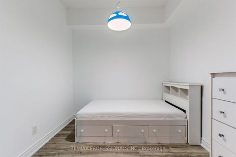 Photo 16 at 507 - 25 Earlington Avenue, Kingsway South, Toronto