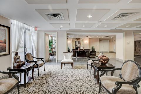 Photo 25 at 507 - 25 Earlington Avenue, Kingsway South, Toronto