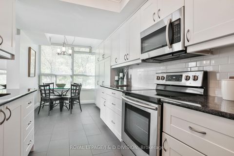 Photo 15 at 515 - 268 Ridley Boulevard, Nortown, Toronto