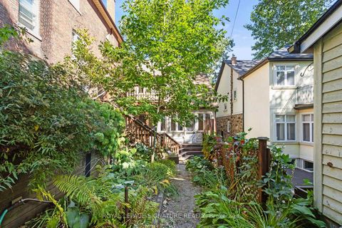 Photo 32 at 90 Neville Park Boulevard, The Beaches, Toronto