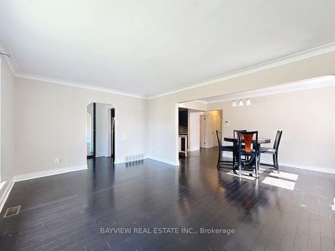 Photo 11 at 37 Princeway Drive, Maryvale, Toronto
