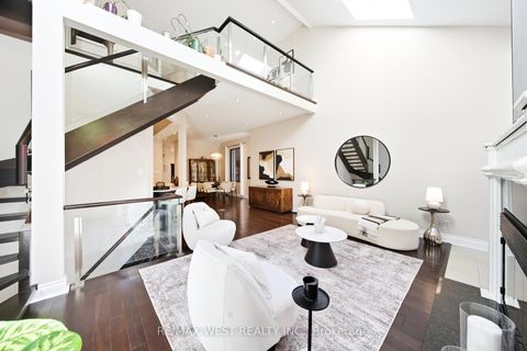 Photo 11 at 192 Pacific Avenue, High Park North, Toronto