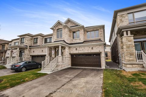 Photo 5 at 11 Gemini Drive, Rural Barrie Southeast, Barrie