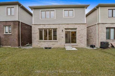 Photo 40 at 11 Gemini Drive, Rural Barrie Southeast, Barrie