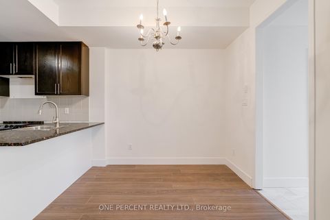 Photo 6 at 12 - 25 Coneflower Crescent, Branson, Toronto