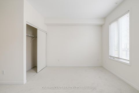 Photo 13 at 12 - 25 Coneflower Crescent, Branson, Toronto