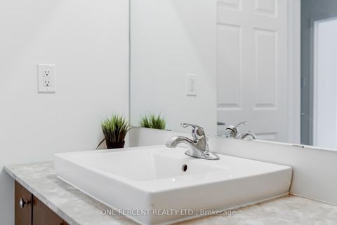 Photo 26 at 12 - 25 Coneflower Crescent, Branson, Toronto