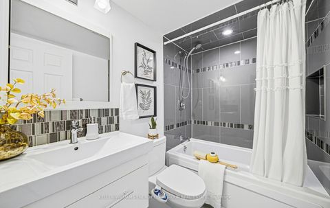 Photo 18 at 1508 - 90 Ling Road, West Hill, Toronto