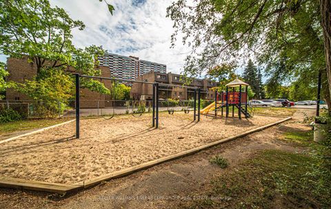 Photo 28 at 1508 - 90 Ling Road, West Hill, Toronto