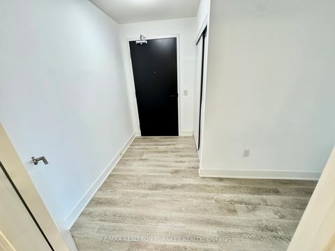 Photo 26 at 018 - 185 Deerfield Road, Central Newmarket, Newmarket