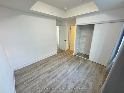 Photo 29 at 018 - 185 Deerfield Road, Central Newmarket, Newmarket