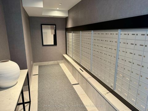 Photo 43 at 018 - 185 Deerfield Road, Central Newmarket, Newmarket