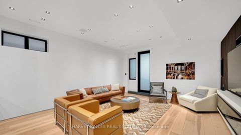 Photo 37 at 4 Douglas Crescent, Leaside, Toronto